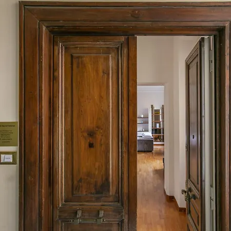 Apartment Family In Trastevere