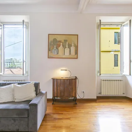 Apartment Family In Trastevere Rome